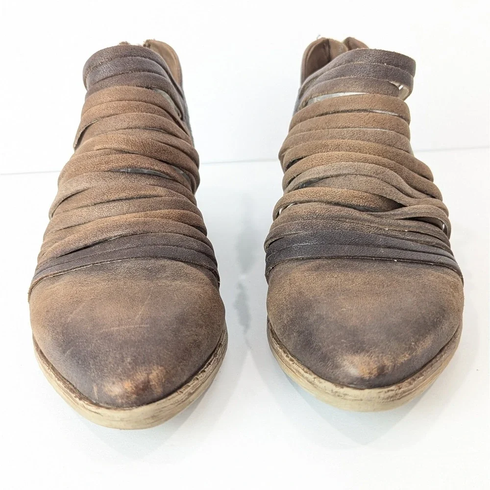 Free People Lost Valley Distressed Brown Sliced Leather Booties Shoes Sz 7.5‎